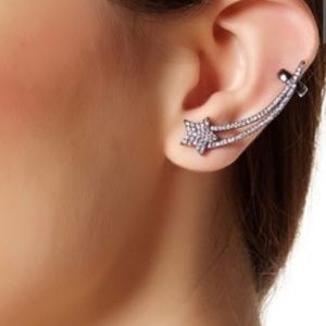 Shooting star earcuff and mismatch earring NWT!